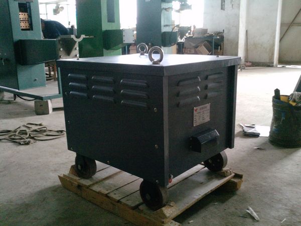 ���ӟ���